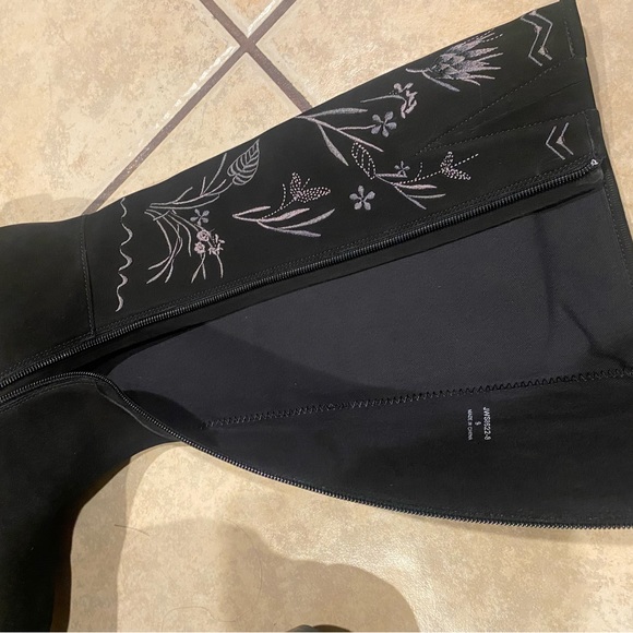 NEW Johnny Was Biya JWLA workshop Watipaso tall embroidered suede boots size 9 - Picture 4 of 7